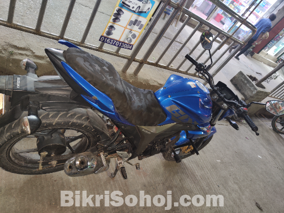 সুজুকি জিক্সার